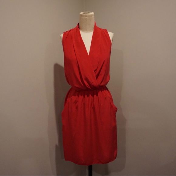 Wilfred/Aritzia Sabine Vivid Fuchsia Silk Dress - Picture 3 of 8